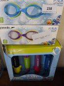 *SPEEDO GOGGLES + DIVE TOY