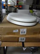 4 White WC Lids