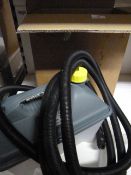 *Electric Wall Paper Steamer