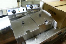 *Stainless Steel 2 Compartment 2 Basket Fryer REF403