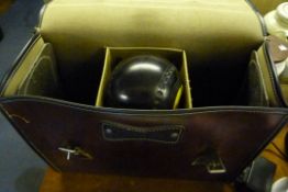 Bag containing Set of 4 Wood Boules