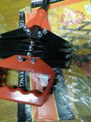 Set of Lazy Tong Riveters