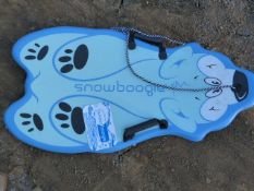 *Snowboogie Sledge
