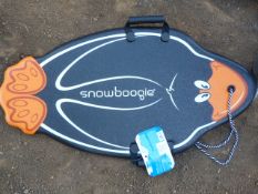 *Snowboogie Sledge