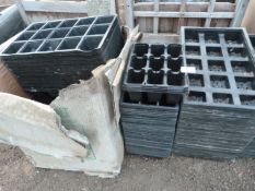 *15 Division & 9 Division Growing Trays & Carriers