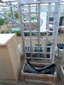 *AFK Planter with Screen