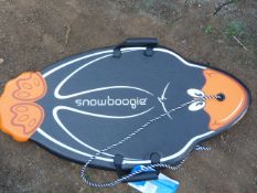 *Snowboogie Sledge