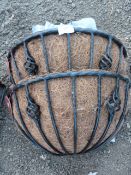 *Pair of Tom Chambers Spiral Half Round Hay Rack Hanging Baskets 16