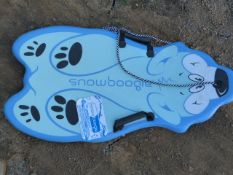 *Snowboogie Sledge