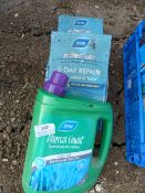 *Bottle of 5 Day Repair & Bottle of After Cut Liquid