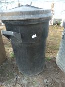 *Plastic Dust Bin