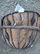 *Pair of Tom Chambers Spiral Half Round Hay Rack Hanging Baskets 16