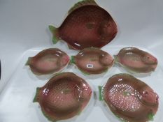 Set of Shorter Fish Dishes & Shorter Bowl