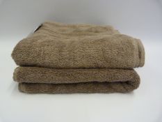 *2 CHARISMA HAND TWL TAUPE