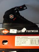 *Pair of Lee Cooper Size 3 Work Wear Safety Boots