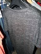*5 T-Shirts in Grey