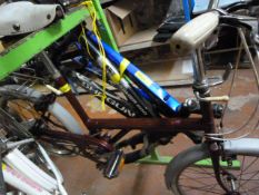 Lady's Shopper Style Cycle - Maroon