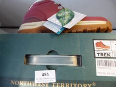 *Pair of Avalon Size 3 Trekking Boots - Red