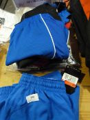 *7 Football Shirts & Tops