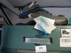 *Pair of Avalon Size 3 Trekking Boots - Blue/Grey