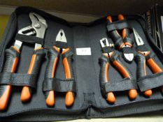 6 Piece Electrician's Tools Set