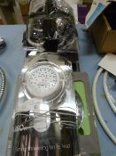 *4 Shower Hose Kits & 4 Shower Heads