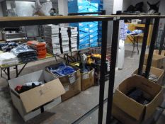 *Wood & Black SPUR Style Garment Rail