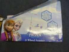 *Disney Frozen 3 Wheel Scooter