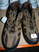 *Pair of Size 9 Trainers