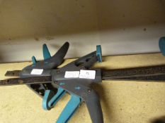 2 Quick Release Clamps