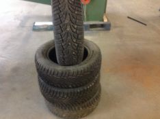 *Four maxsport winter tyre part worn 8 mm tread 205/60/15