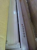 *600mm White Visor Cooker Hood