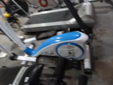 *Cross Trainer Exercise Machine