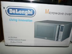 *De-Longhi 25 Litre 900 Watt Microwave Oven