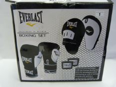 *EVERLAST BOXING SET FY15