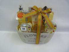 *Flowers & Garden Vanity Set