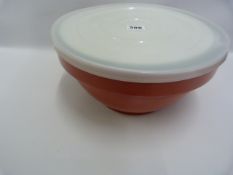 *Set of Plastic Containers