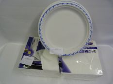*2 Packs of DUNI 3PLY 40CM NAPKINS & Quantity of Paper Plates