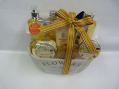 *Flowers & Garden Vanity Set