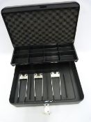 *THE ULTIMATE CASH BOX