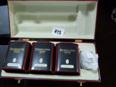 *Dammann Luxury Tea Set with 3 Grades of Tea & Infuser in Circular Black & White Checked Gift Box