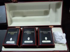 *Dammann Luxury Tea Set with 3 Grades of Tea & Infuser in Circular Black & White Checked Gift Box
