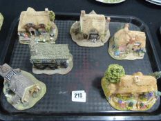 Tray Containing 6 Lilliput Lane Cottages