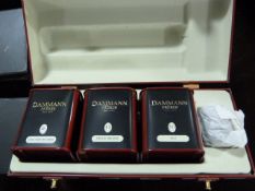 *Dammann Luxury Tea Set with 3 Grades of Tea & Infuser in Circular Black & White Checked Gift Box