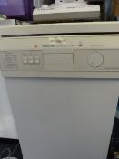 Hotpoint Slimline Deluxe 7807 Dish Washer
