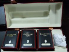 *Dammann Luxury Tea Set with 3 Grades of Tea & Infuser in Circular Black & White Checked Gift Box