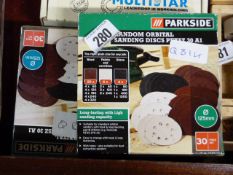 Assorted Sanding Discs