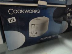 *Cookworks Deep Fat Fryer
