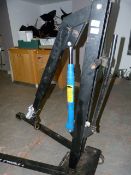 *Tangey Engine Hoist