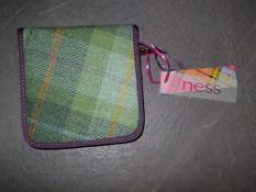 33 x Green Ness CD Wallets - NJB092 - CL008 - Location: Bury BL9 - RRP £330. All indivaiually